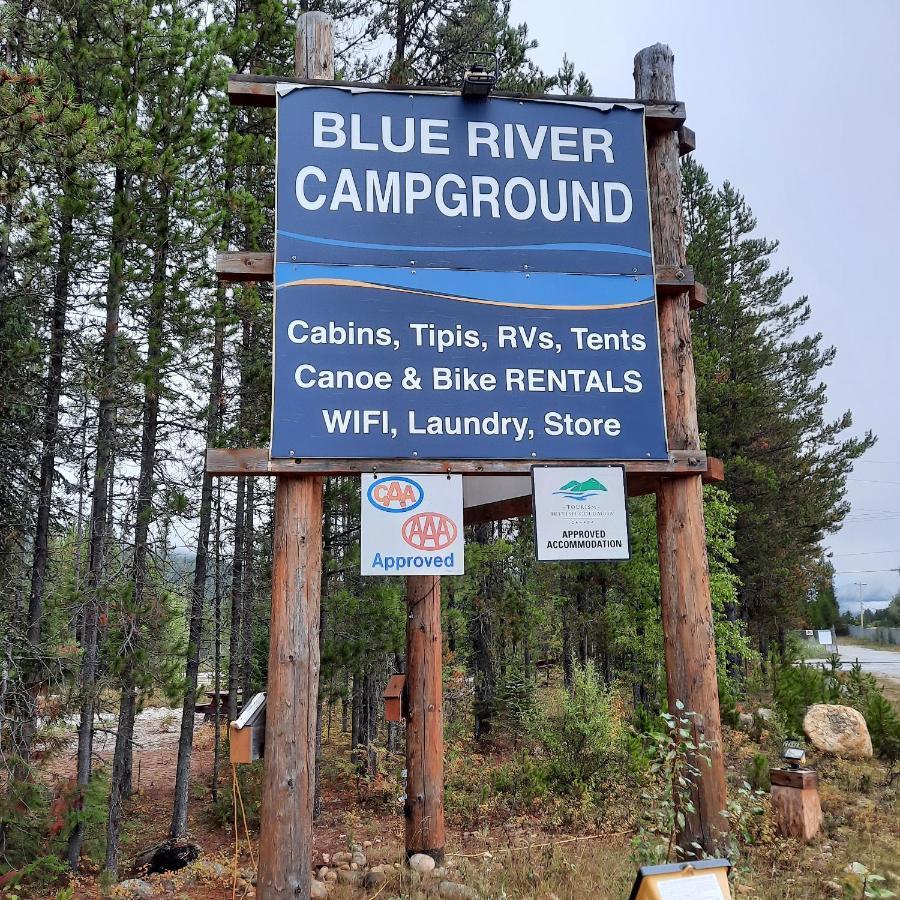 Blue River Cabins & Campgrounds Exteriör bild