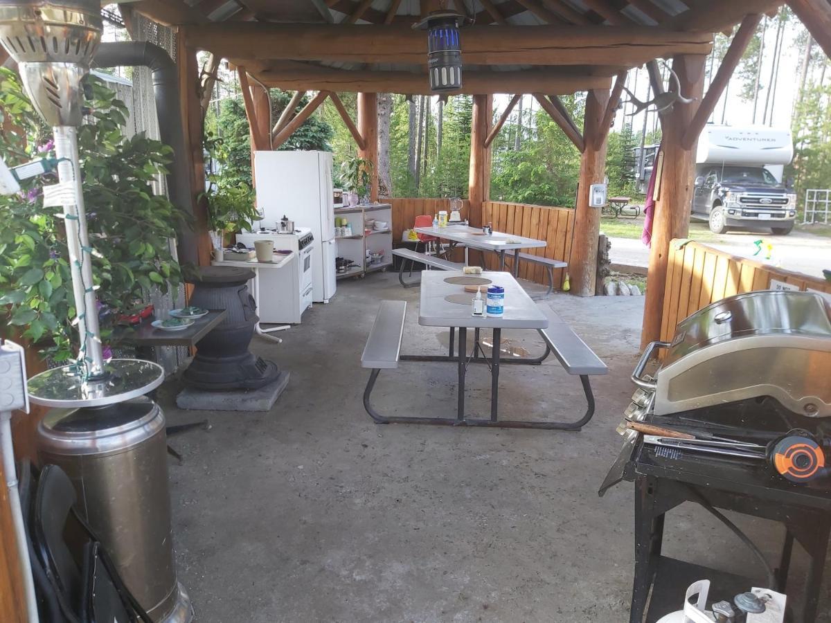 Blue River Cabins & Campgrounds Exteriör bild