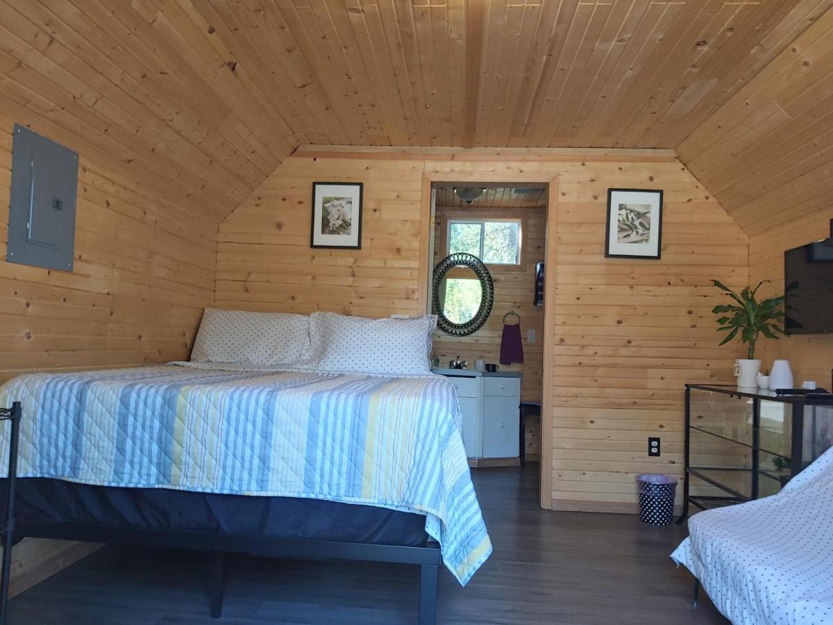 Blue River Cabins & Campgrounds Exteriör bild